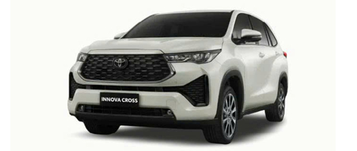Toyota Innova Cross Nam Định